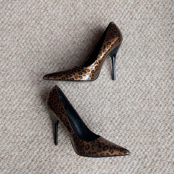 Aldo Patent Leather Leopard Print Pointy Pumps 39 - Picture 4 of 5